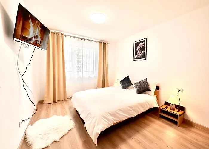 Urban Plaza Astra - Rise Private s & Suites